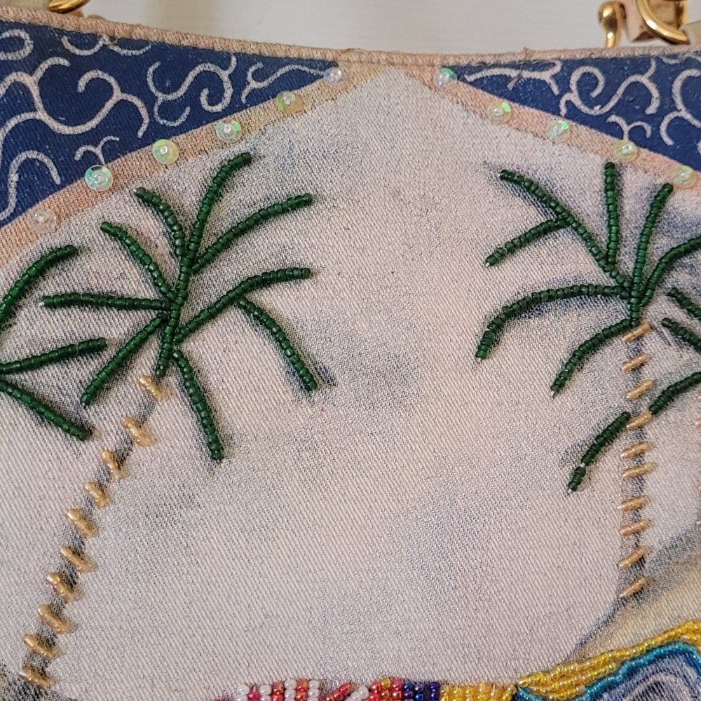 Beaded  tote - Picture 5 of 11